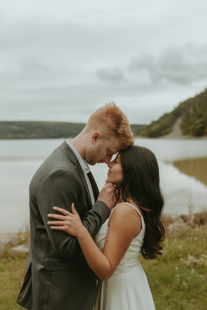 Devil's Lake Elopement - jessicafriggephotography