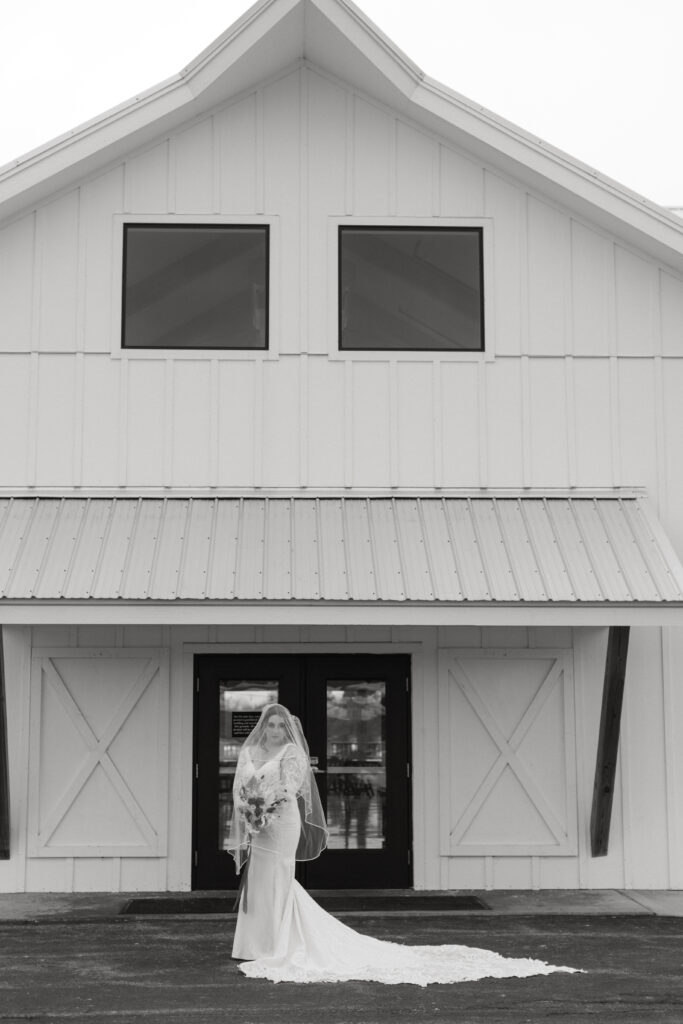 Jessica Frigge Photography is a Wisconsin Micro Wedding Photographer