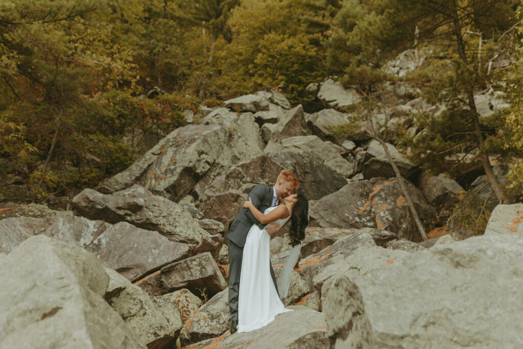 Devils Lake Elopement-jessicafriggephotography