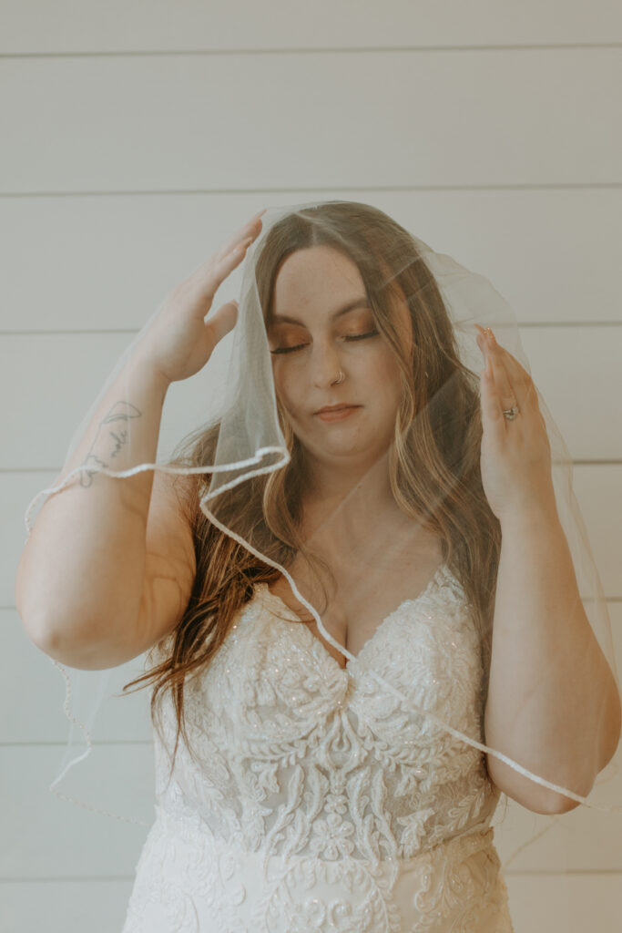 Jessica Frigge Photography is a Wisconsin Micro Wedding Photographer