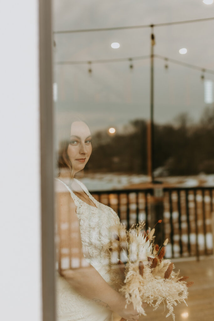 Jessica Frigge Photography is a Wisconsin Micro Wedding Photographer