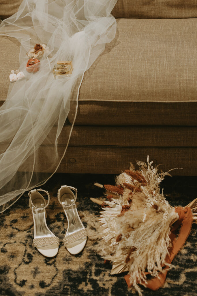 Jessica Frigge Photography is a Wisconsin Micro Wedding Photographer