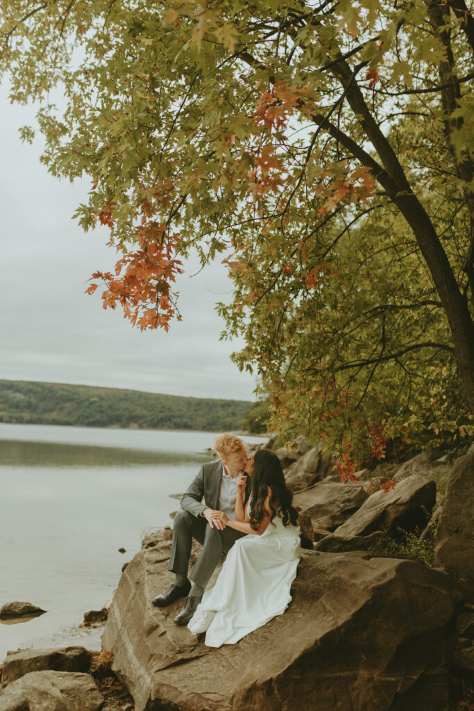 Devil's Lake Elopement- jessicafriggephotography