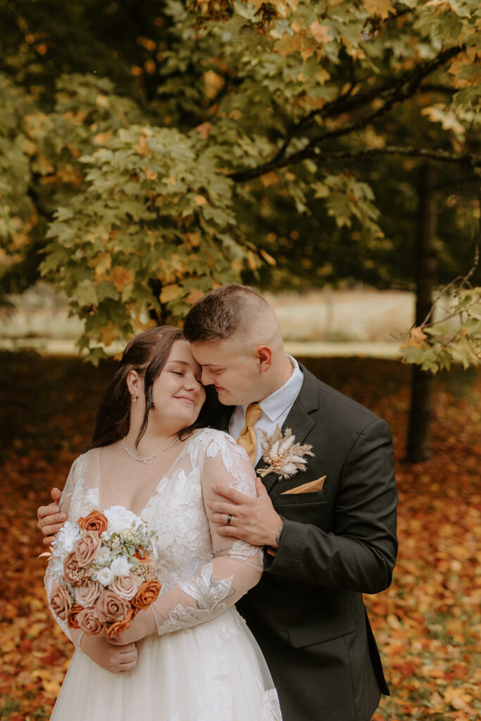 Jessica Frigge Photography is a Wisconsin Micro Wedding Photographer