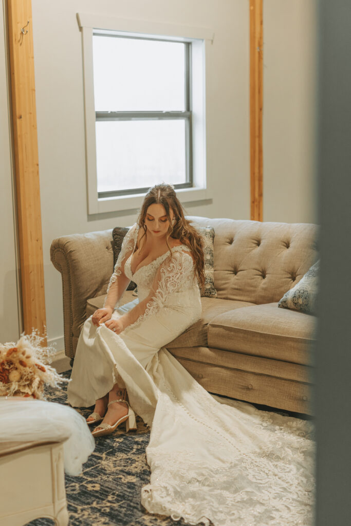 Jessica Frigge Photography is a Wisconsin Micro Wedding Photographer