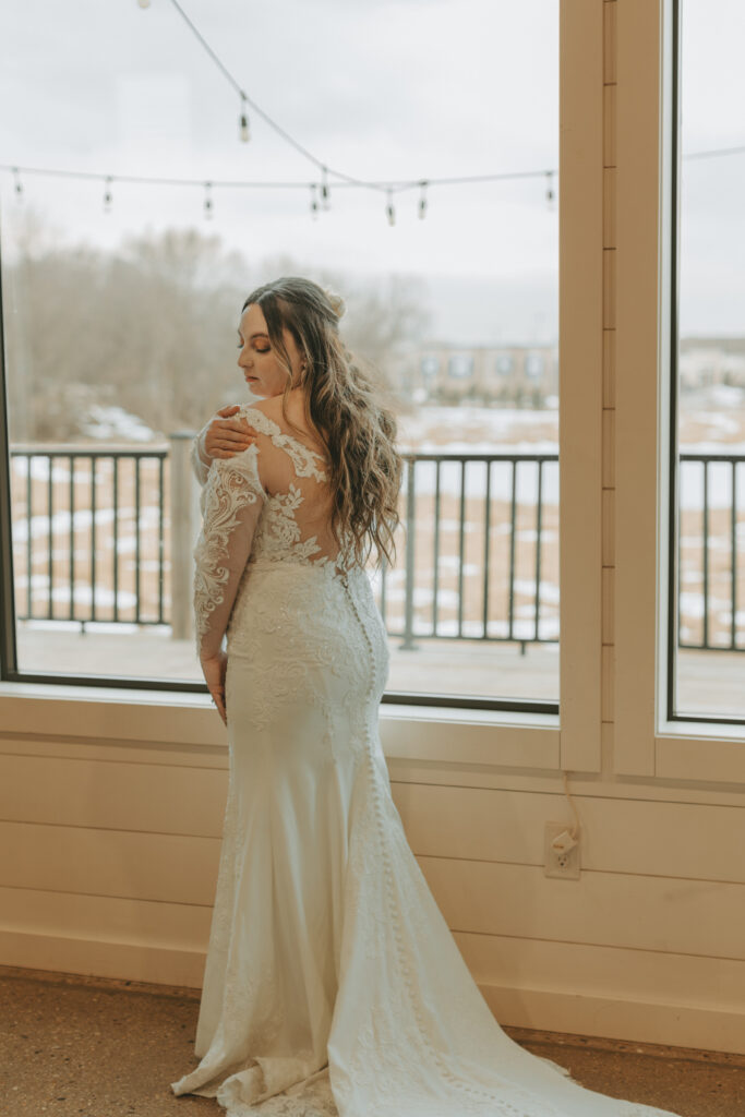 Jessica Frigge Photography is a Wisconsin Micro Wedding Photographer