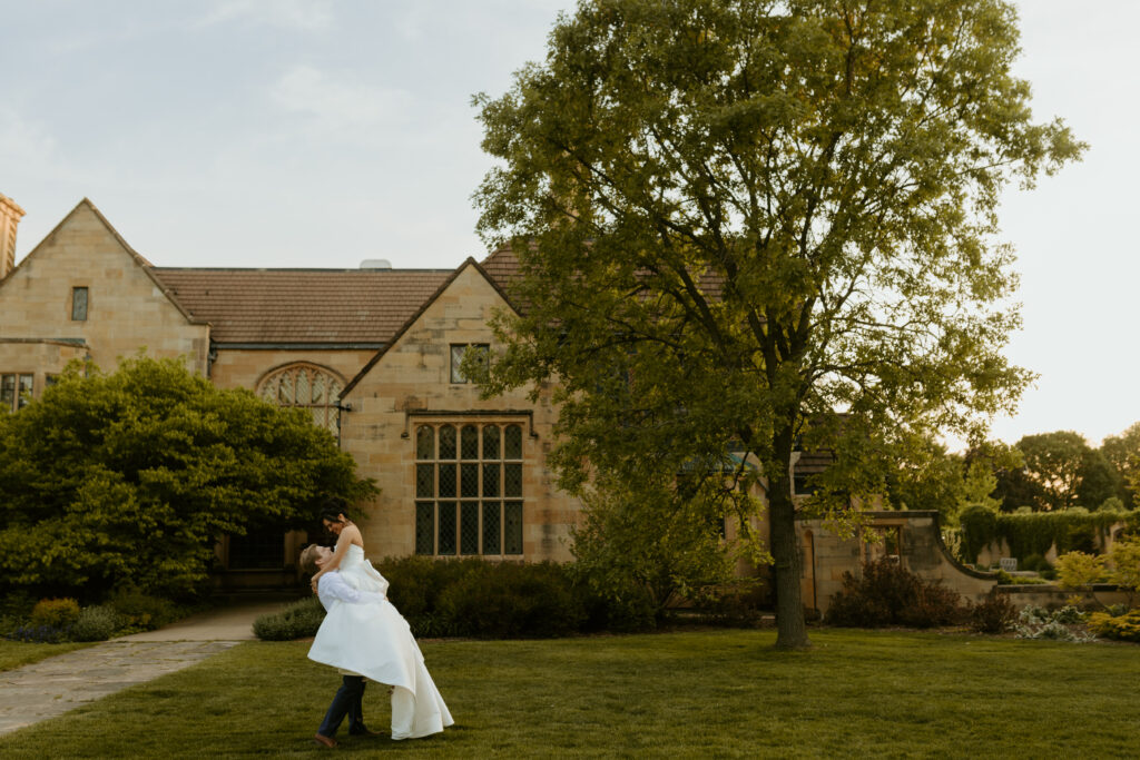 Jessica Frigge Photography is a Wisconsin Micro Wedding Photographer