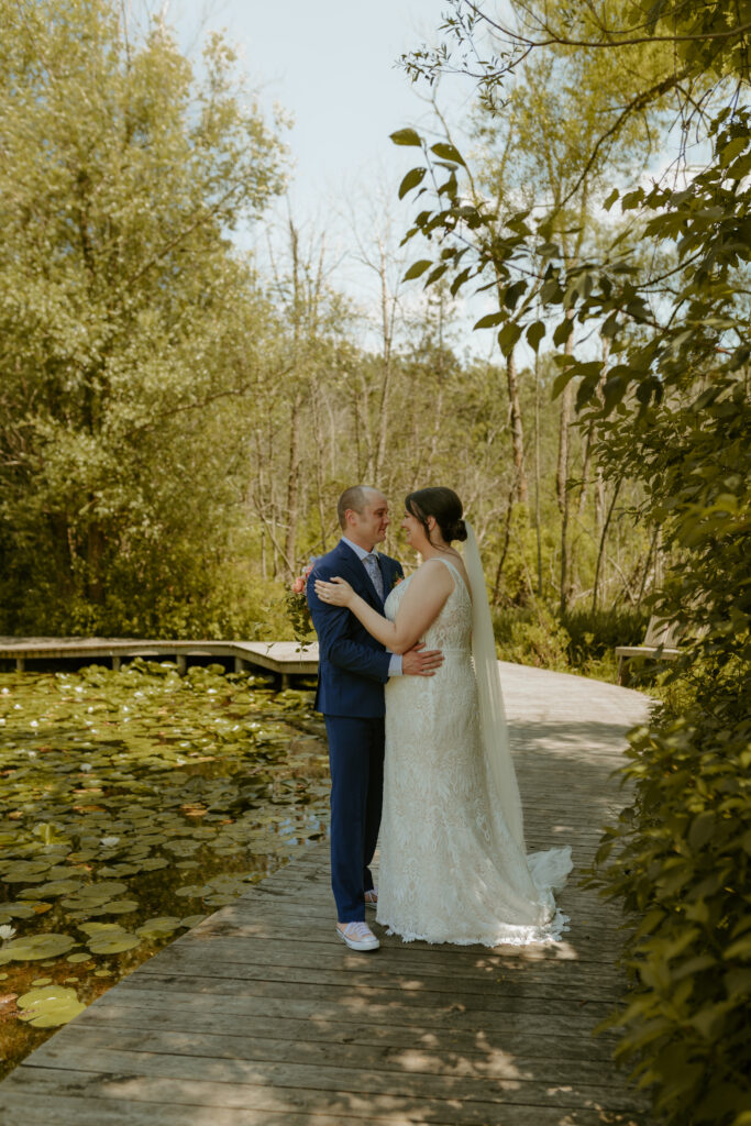 Jessica Frigge Photography is a Wisconsin wedding Photographer