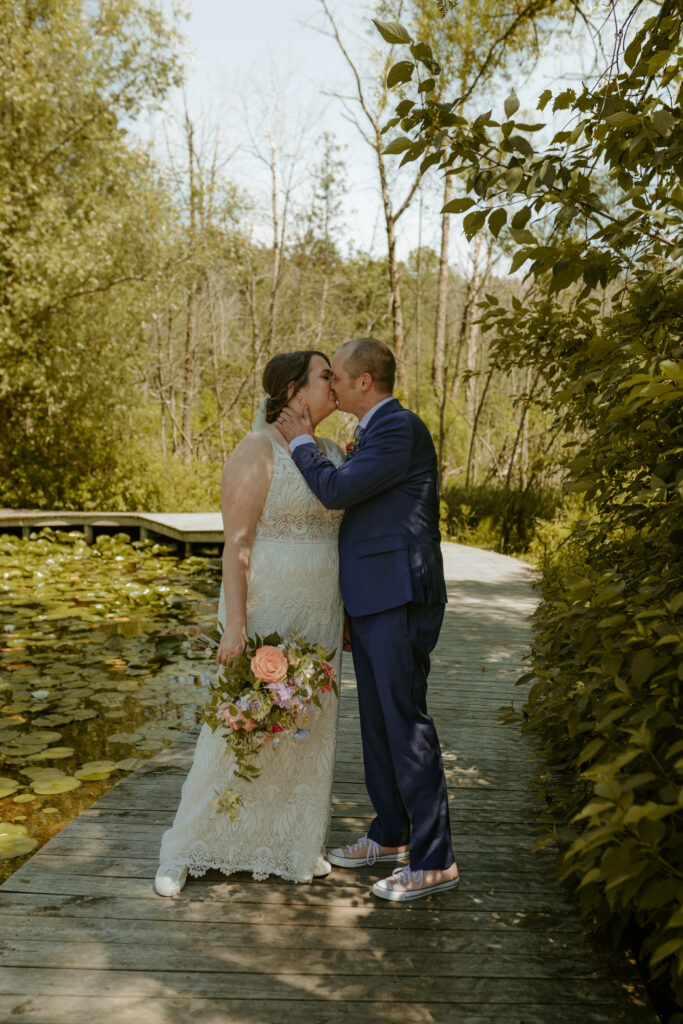 Jessica Frigge Photography is a Wisconsin wedding Photographer