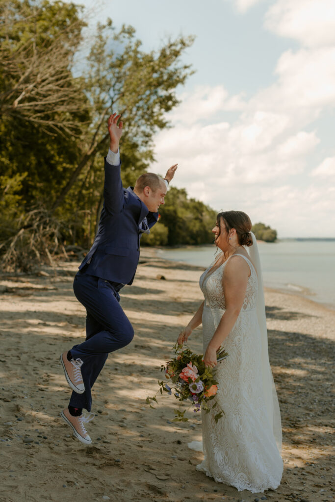 Jessica Frigge Photography is a Wisconsin wedding Photographer