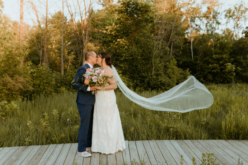 Jessica Frigge Photography is a Wisconsin wedding Photographer