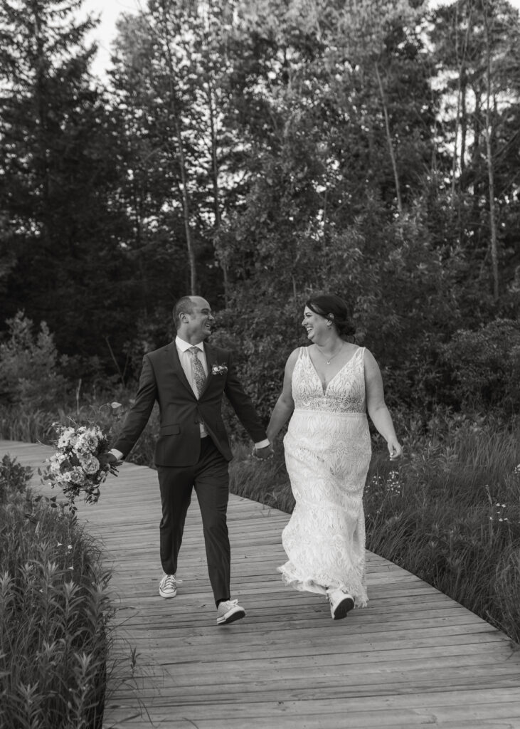 Jessica Frigge Photography is a Wisconsin wedding Photographer