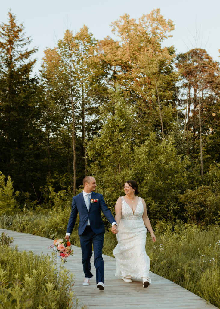 Jessica Frigge Photography is a Wisconsin wedding Photographer