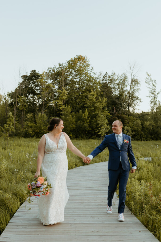 Jessica Frigge Photography is a Wisconsin wedding Photographer