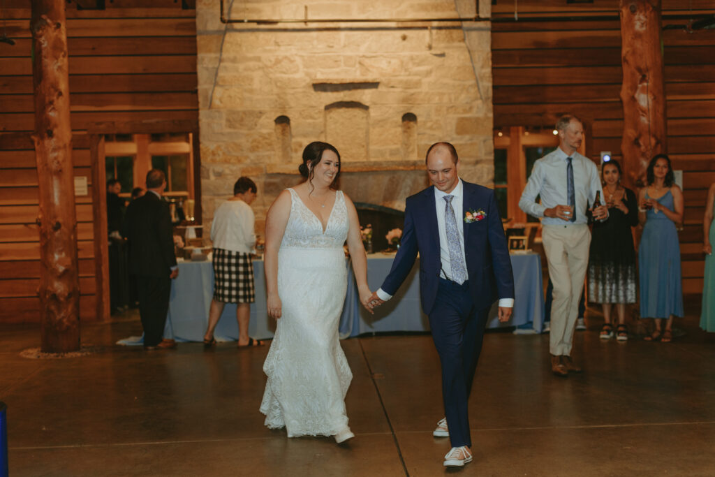 Jessica Frigge Photography is a Wisconsin wedding Photographer