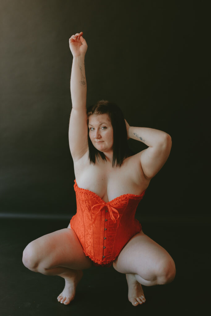 Jessica Frigge Photography is a Milwaukee Wisconsin based boudoir photographer offering a Milwaukee Valentines Day Boudoir Marathon