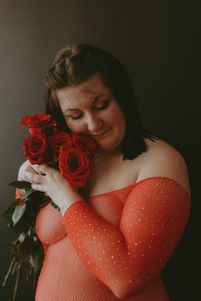 Jessica Frigge Photography is a Milwaukee Wisconsin based boudoir photographer offering a Milwaukee Valentines Day Boudoir Marathon