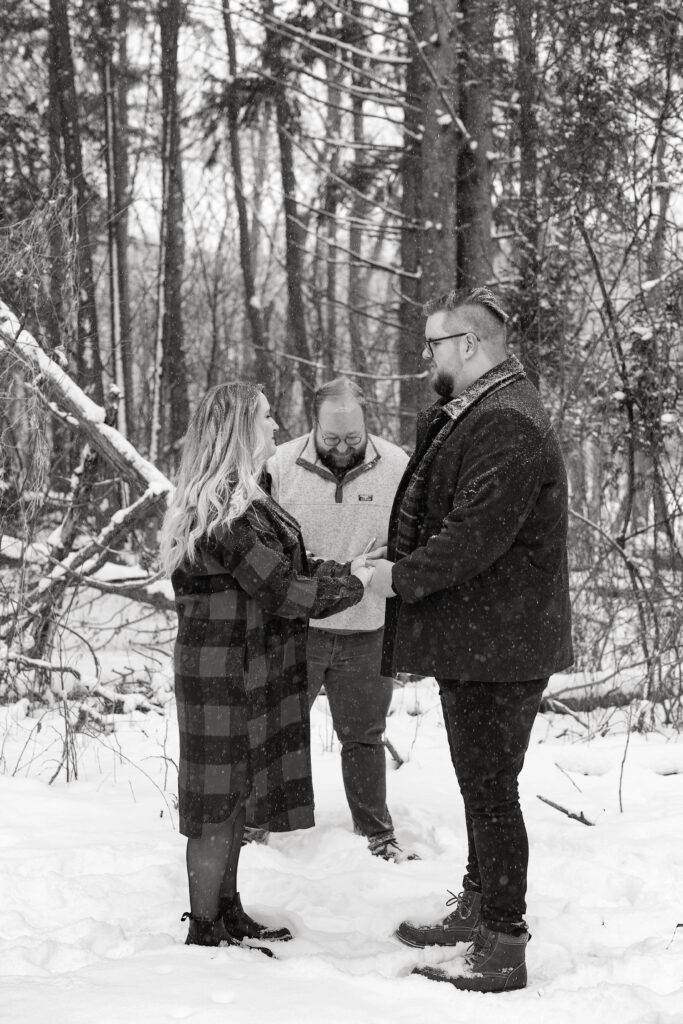 Jessica Frigge Photography is a Wisconsin Elopement Photographer