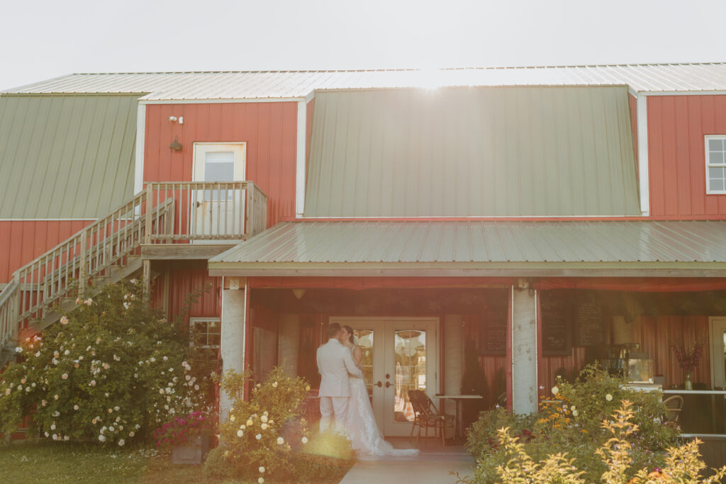 Jessica Frigge Photography is a Wisconsin Elopement Photographer