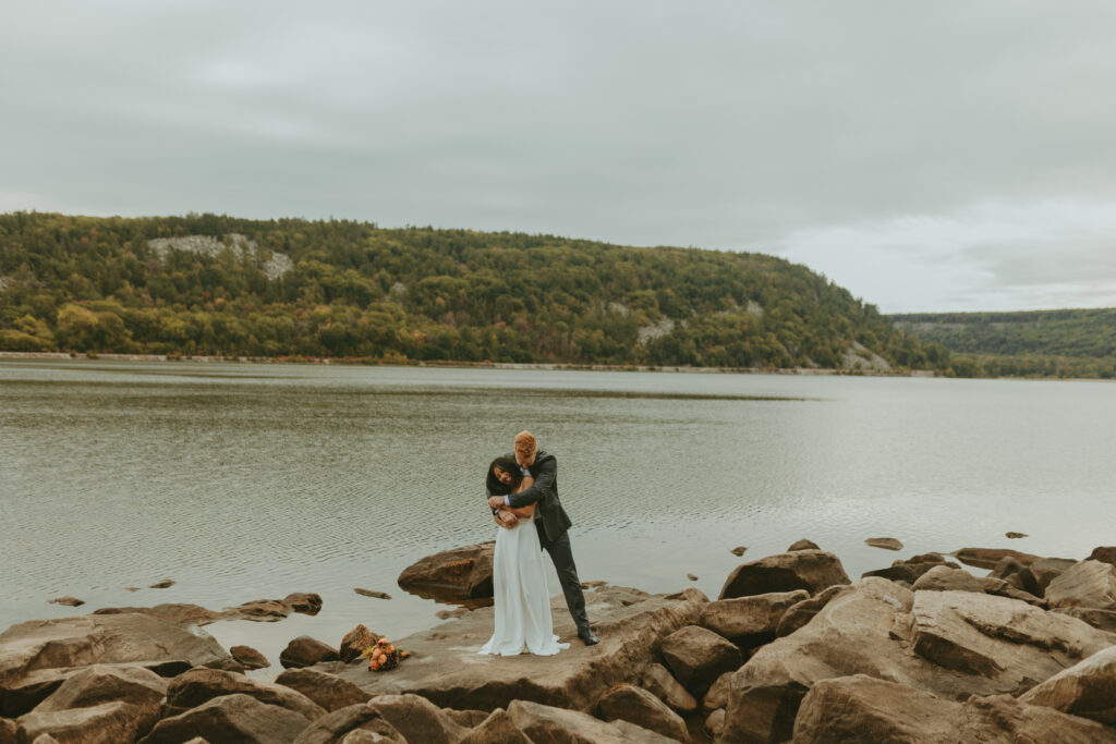 Jessica Frigge Photography is a Wisconsin Elopement Photographer