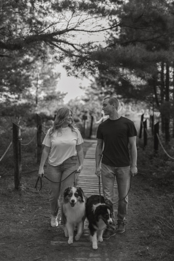 Jessica Frigge Photography is a Wisconsin Couples and engagement photographer