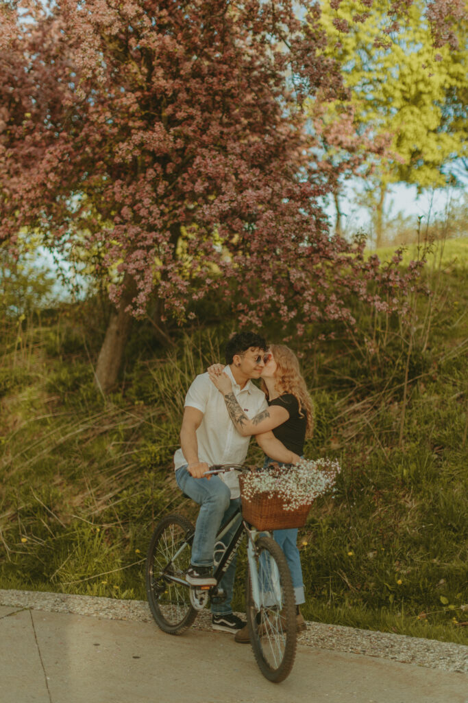 Jessica Frigge Photography is a Milwaukee engagement photographer