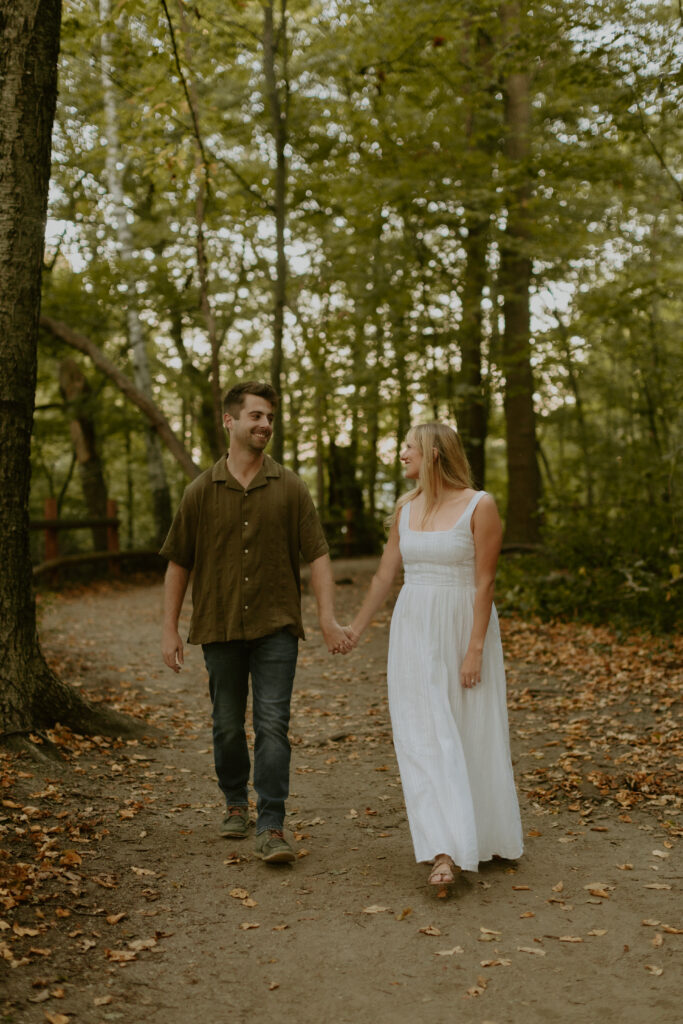 Jessica Frigge Photography is a Milwaukee Wisconsin engagement photographer