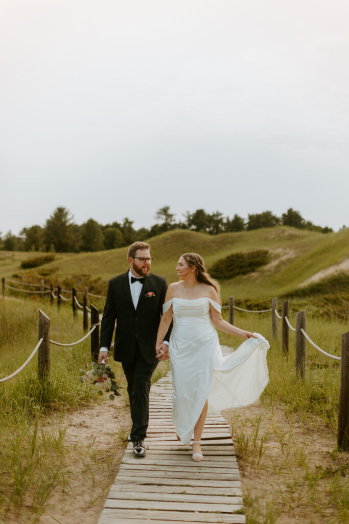 Jessica Frigge Photography is a Wisconsin Elopement Photographer