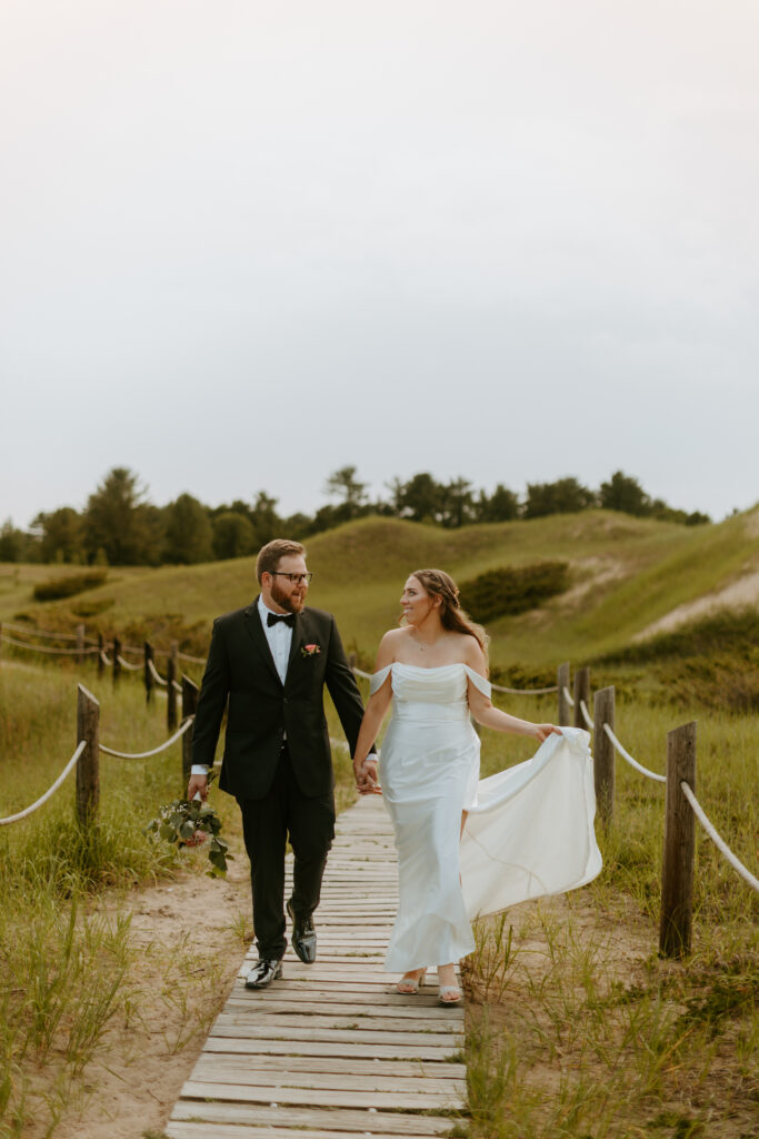 Jessica Frigge Photography is a Wisconsin Elopement Photographer