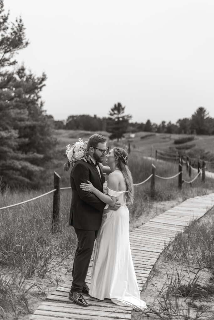 Jessica Frigge Photography is a Wisconsin Elopement Photographer