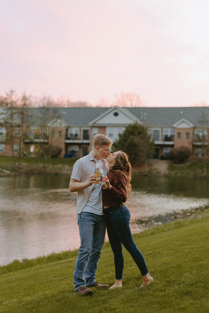 Jessica Frigge Photography is a photographer in milwaukee