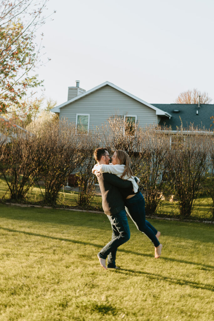 oshkosh engagemnet photos by jessica frigge photography