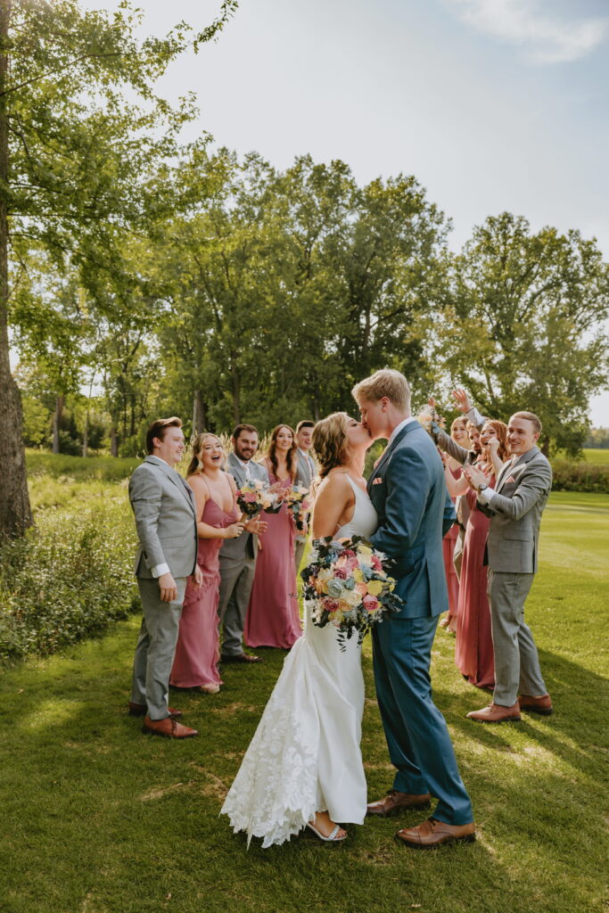 wedding party photo tunnel