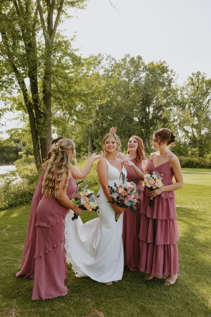 bridesmaid photos